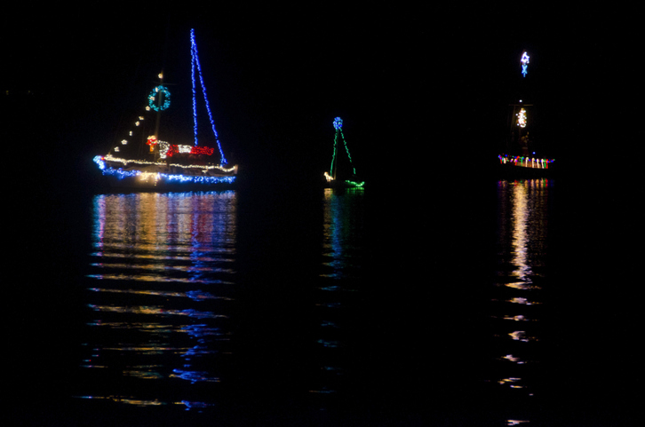 gulf shores lighted boat parade